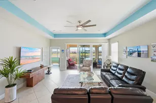 11554 SW Lake Park Dr, Port Saint Lucie, FL 34987 - Photo 7