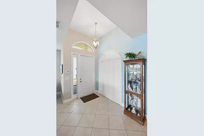 11554 SW Lake Park Drive, Port Saint Lucie, FL 34987 - Photo 5