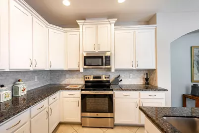 11554 SW Lake Park Drive, Port Saint Lucie, FL 34987 - Photo 15