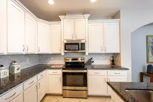 11554 SW Lake Park Dr, Port Saint Lucie, FL 34987 - Photo 15