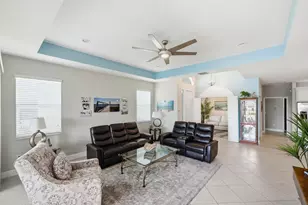 11554 SW Lake Park Dr, Port Saint Lucie, FL 34987 - Photo 9