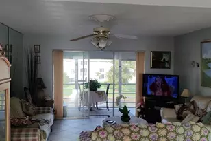 715 Lori Dr, Palm Springs, FL 33461 - Photo 3