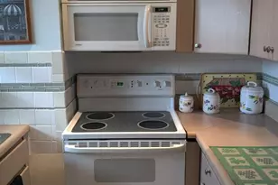 715 Lori Dr, Palm Springs, FL 33461 - Photo 11