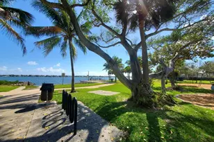 403 50th St, West Palm Beach, FL 33407 - Photo 13