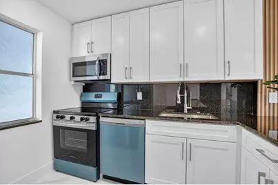 9780 Marina Boulevard #425, Boca Raton, FL 33428 - Photo 5