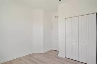 852 SE grovebush Ln, Port Saint Lucie, FL 34984 - Photo 3