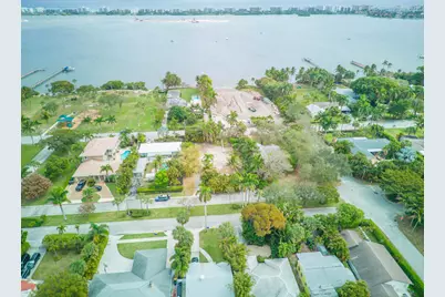 1118 S Palmway, Lake Worth Beach, FL 33460 - Photo 17