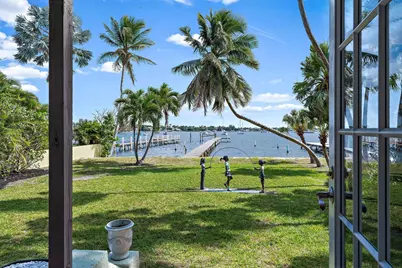122 S Lake Drive, Lantana, FL 33462 - Photo 1