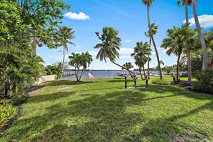 122 S Lake Dr, Lantana, FL 33462 - Photo 11