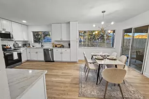 433 SE Seahouse Dr, Port Saint Lucie, FL 34983 - Photo 1