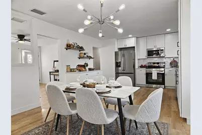 433 SE Seahouse Drive, Port Saint Lucie, FL 34983 - Photo 9