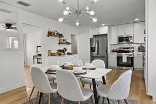 433 SE Seahouse Dr, Port Saint Lucie, FL 34983 - Photo 9