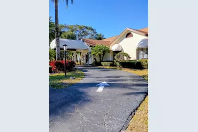 3451 Jog Park Drive, Greenacres, FL 33467 - Photo 15
