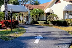 3451 Jog Park Dr, Greenacres, FL 33467 - Photo 15