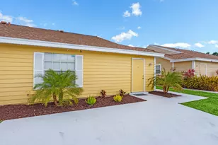 1662 Royal Forest Ct, West Palm Beach, FL 33406 - Photo 5