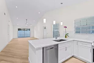 1662 Royal Forest Ct, West Palm Beach, FL 33406 - Photo 13