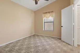 6285 N Mirror Lake Dr, Sebastian, FL 32958 - Photo 17