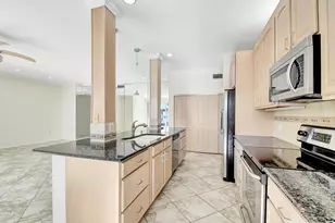 104 Half Moon Cir, Hypoluxo, FL 33462 - Photo 19