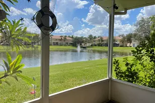 274 River Bluff Ln, Royal Palm Beach, FL 33411 - Photo 9