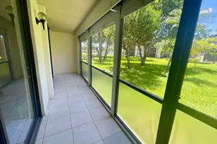 5130 Las Verdes Cir, Delray Beach, FL 33484 - Photo 9