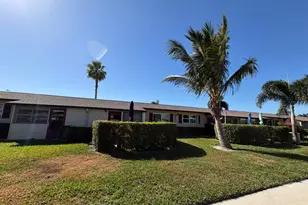 2966 Crosley Dr E, West Palm Beach, FL 33415 - Photo 15