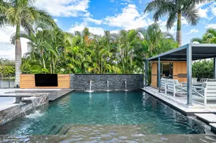 3019 Gin Berry Way, West Palm Beach, FL 33401 - Photo 1