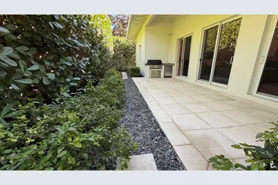 2590 Estates Drive, North Palm Beach, FL 33410 - Photo 17