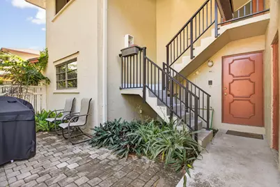 1780 NE 39th Court #901, Pompano Beach, FL 33064 - Photo 3