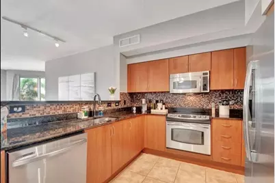 804 E Windward Way #316, Lantana, FL 33462 - Photo 9