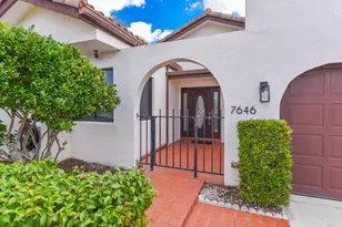 7646 Solimar Cir, Boca Raton, FL 33433 - Photo 3