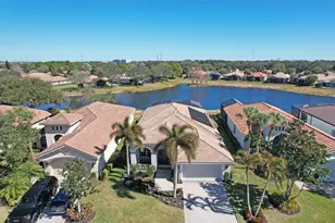 8932 SW Champions Way, Port Saint Lucie, FL 34986 - Photo 3