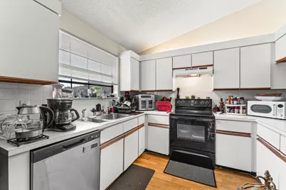 906 Congressional Way #906, Deerfield Beach, FL 33442 - Photo 3