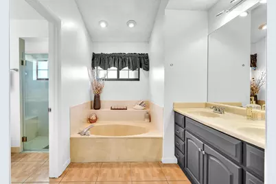 8099 Cassia Drive, Boynton Beach, FL 33472 - Photo 23