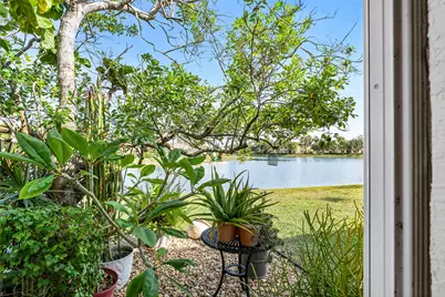 2356 Windjammer Way, West Palm Beach, FL 33411 - Photo 29