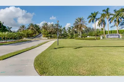 2356 Windjammer Way, West Palm Beach, FL 33411 - Photo 51