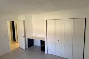 4290 Woodstock Dr, West Palm Beach, FL 33409 - Photo 17