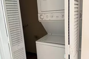 4290 Woodstock Dr, West Palm Beach, FL 33409 - Photo 13