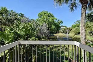 11863 Wimbledon Circle, Wellington, FL 33414 - Photo 21