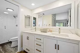 11863 Wimbledon Circle, Wellington, FL 33414 - Photo 11