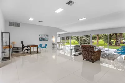 900 Marble Way, Boca Raton, FL 33432 - Photo 11