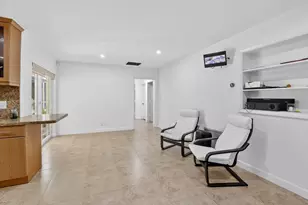 7000 Plantation Rd, Plantation, FL 33317 - Photo 15