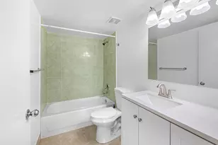 7856 Sonoma Springs Cir, Lake Worth, FL 33463 - Photo 13