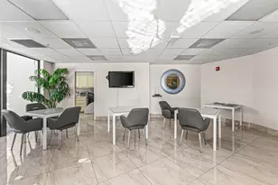 5420 N Ocean Dr, Singer Island, FL 33404 - Photo 35