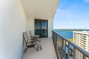 5420 N Ocean Dr, Singer Island, FL 33404 - Photo 21