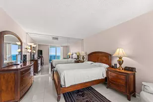5420 N Ocean Dr, Singer Island, FL 33404 - Photo 15