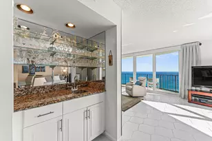 5420 N Ocean Dr, Singer Island, FL 33404 - Photo 7