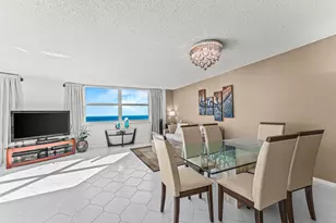 5420 N Ocean Dr, Singer Island, FL 33404 - Photo 5