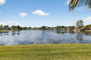 41 Mayfair Ln, Boynton Beach, FL 33426 - Photo 37