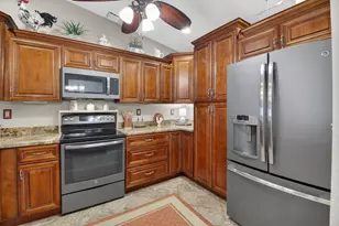 41 Mayfair Ln, Boynton Beach, FL 33426 - Photo 17