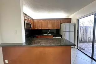 208 Lake Arbor Dr, Lake Worth Beach, FL 33461 - Photo 9